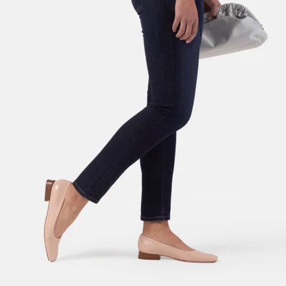 Bells & Becks Amara in Blush Patent Leather - Picture 16 of 16